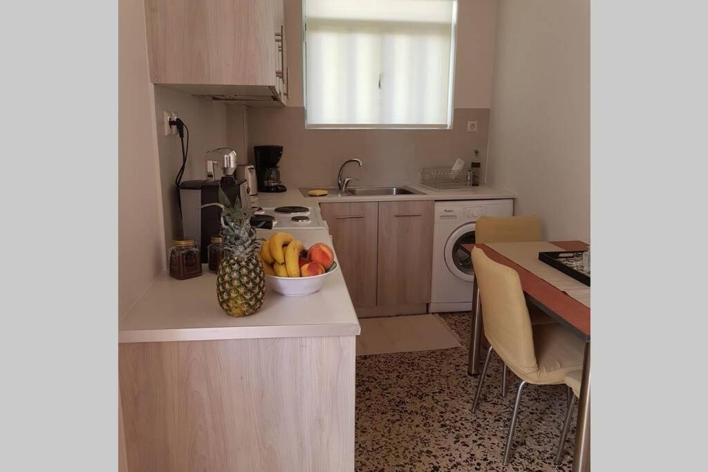 Ellis With Private Entrance And Veranda Apartmán Chania (Crete)