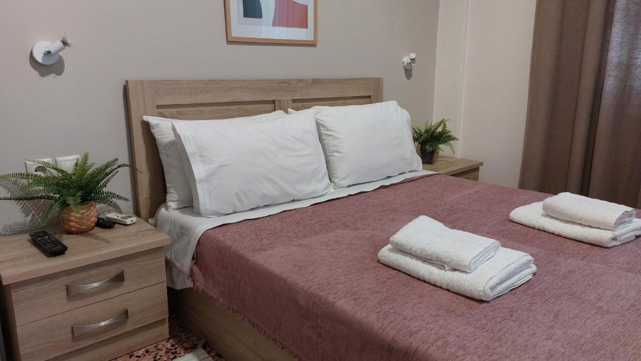 Ellis With Private Entrance And Veranda Apartmán Chania (Crete)